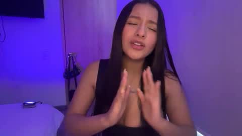Snapshot of kimmi_foxy chatting on 05/21/26, 03:19 kimmi online show from 05/21/26, 03:19