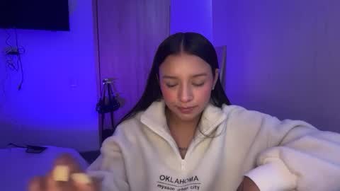 Snapshot of kimmi_foxy chatting on 05/27/26, 02:58 kimmi online show from 05/27/26, 02:58