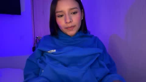 Snapshot of kimmi_foxy chatting on 06/07/26, 07:28 kimmi online show from 06/07/26, 07:28