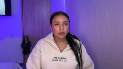 Snapshot of kimmi_foxy chatting on 06/19/26, 03:27 kimmi online show from 06/19/26, 03:27