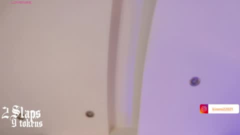 Snapshot of kimmi_kim chatting on 04/15/26, 07:58 online show from 04/15/26, 07:58