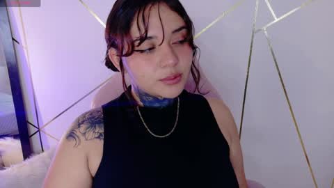    online show from 05/25/26, 06:25