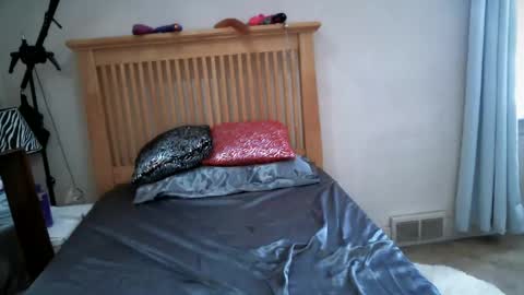 Kimmi Taylor online show from 02/17/25, 07:31