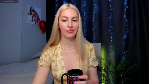 kimmy1_powell online show from 10/06/25, 03:48