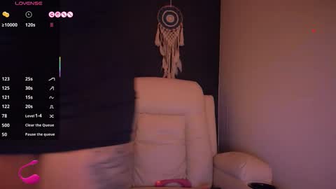 Lo online show from 01/12/26, 06:46