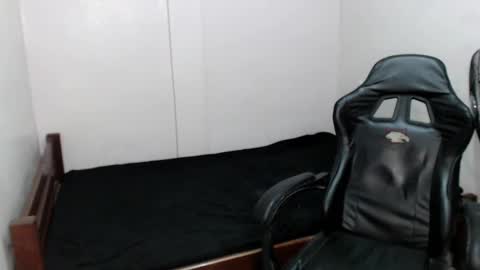 kim ejara online show from 03/01/25, 06:00