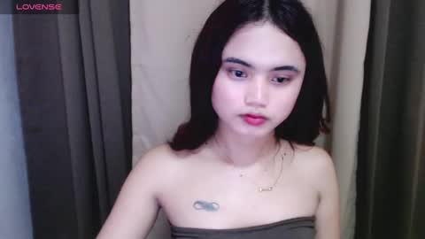 kim ejara online show from 11/21/25, 05:17