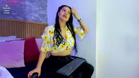 Snapshot of kimmy_kaller chatting on 07/01/26, 10:50 Kimmy online show from 07/01/26, 10:50