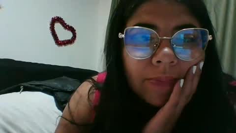 Kimmy online show from 02/17/25, 04:53