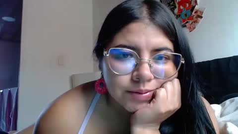 Kimmy online show from 03/11/25, 08:20