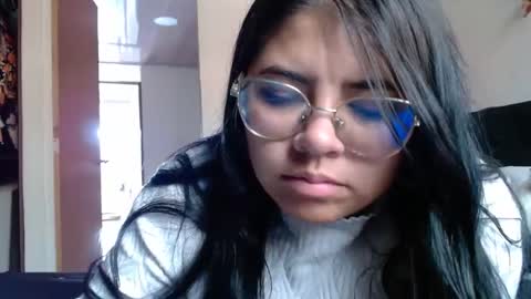 Kimmy online show from 03/12/25, 09:13