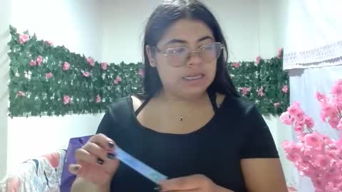 Kimmy online show from 11/24/25, 01:27