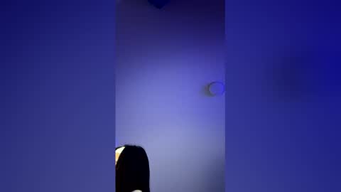 Snapshot of kimmymadison chatting on 04/22/26, 04:15 Melany online show from 04/22/26, 04:15