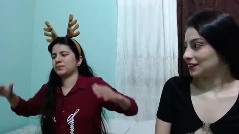 Kim and Zuka online show from 12/17/25, 03:23