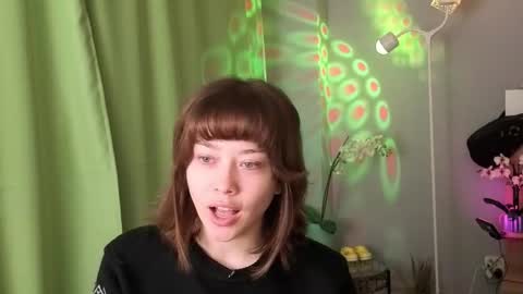 kina_ka online show from 09/30/25, 12:15