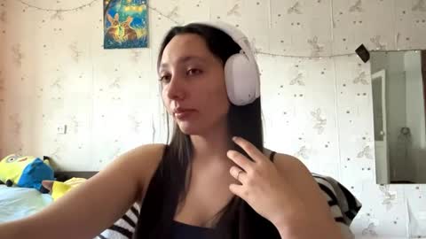Snapshot of kinacolton chatting on 05/23/26, 01:44 Jenny online show from 05/23/26, 01:44