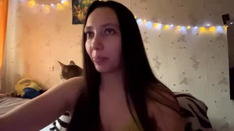 Snapshot of kinacolton chatting on 06/15/26, 01:19 Jenny online show from 06/15/26, 01:19