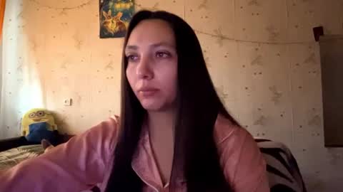 Snapshot of kinacolton chatting on 06/18/26, 01:28 Jenny online show from 06/18/26, 01:28