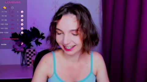Snapshot of kindhazelhere_ chatting on 07/20/26, 09:23 Hazel online show from 07/20/26, 09:23