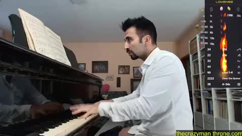 Snapshot of king7045 chatting on 04/10/26, 09:47 king7045 online show from 04/10/26, 09:47