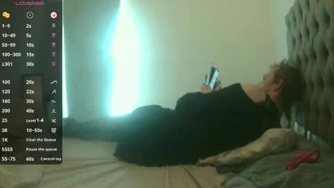 Snapshot of king_asa chatting on 05/28/26, 06:27 Aidan online show from 05/28/26, 06:27