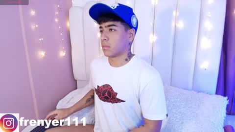 king  help me reach 100 likes online show from 02/28/25, 02:09