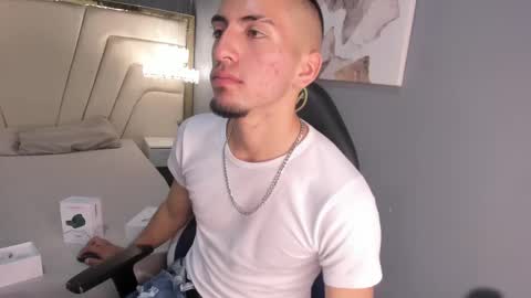 King Dante  online show from 12/14/24, 12:01