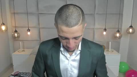 King Dante  online show from 12/28/24, 08:58