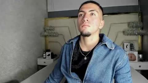 King Dante  online show from 02/14/25, 09:21