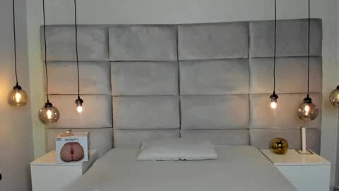 King Dante  online show from 02/20/25, 09:09