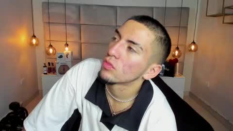 King Dante  online show from 02/25/25, 08:09