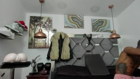 HOT MEN BLACK online show from 01/26/25, 12:58