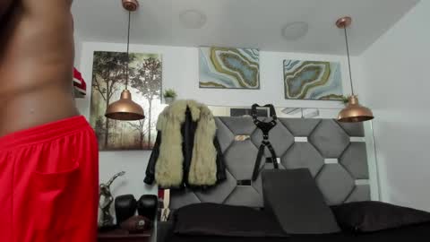 HOT MEN BLACK online show from 01/31/25, 12:51