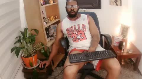 Malik  online show from 11/11/25, 10:26