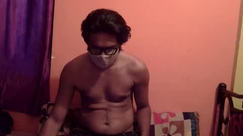 Snapshot of king_of_thorn chatting on 05/19/26, 01:28 king_of_thorn online show from 05/19/26, 01:28