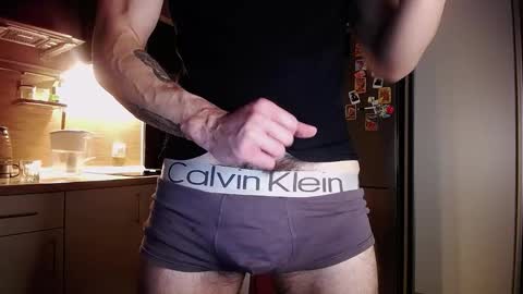 Snapshot of king_pong chatting on 11/29/25, 11:52 king_pong online show from 11/29/25, 11:52