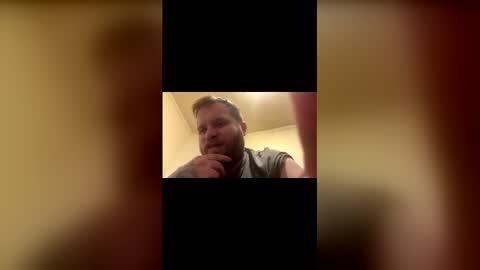 kingabyss12 online show from 04/17/26, 05:49