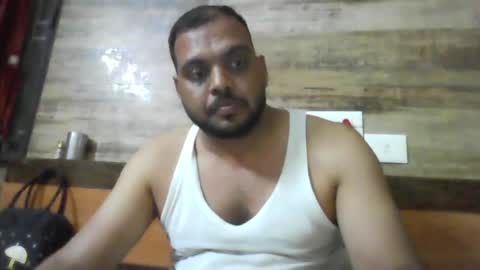Snapshot of kingalpines1 chatting on 04/28/26, 04:56 kingalpines1 online show from 04/28/26, 04:56