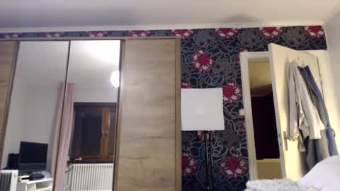 sexysexyhotwetpinkredpussy online show from 02/16/25, 05:26