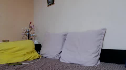 sexysexyhotwetpinkredpussy online show from 09/11/25, 03:01