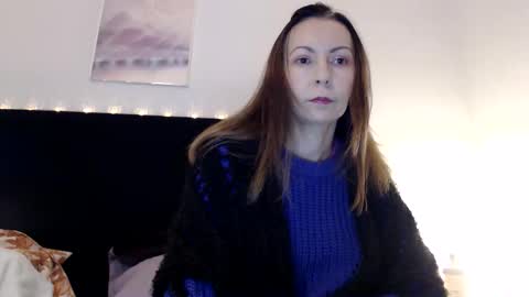 sexysexyhotwetpinkredpussy online show from 11/30/25, 06:23