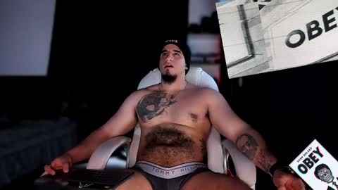 Snapshot of kingbear777 chatting on 02/07/25, 12:20 King Bear online show from 02/07/25, 12:20