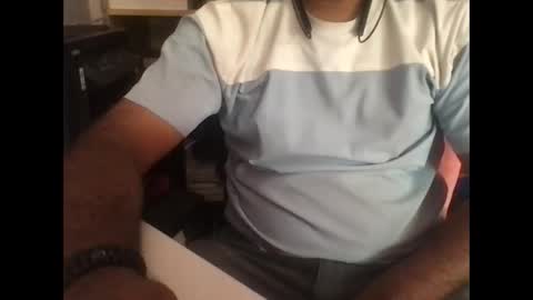 kingcobra_08 online show from 05/16/26, 06:43