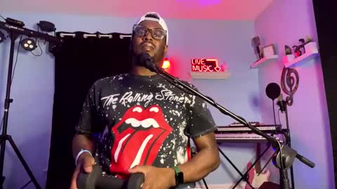 Snapshot of kingcorbra chatting on 02/25/25, 04:57 KC online show from 02/25/25, 04:57