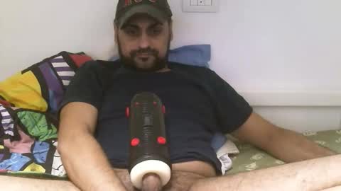  ivano corona  online show from 10/19/25, 02:18