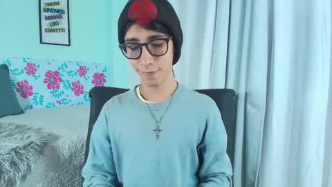 Snapshot of kingdanny_8 chatting on 10/17/25, 02:26 kingdanny_8 online show from 10/17/25, 02:26