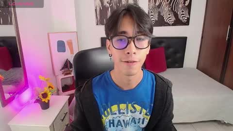 Snapshot of kingdanny_8 chatting on 11/05/25, 03:06 kingdanny_8 online show from 11/05/25, 03:06