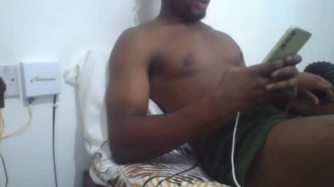 Snapshot of kingdatty2 chatting on 12/02/25, 10:53 sido online show from 12/02/25, 10:53