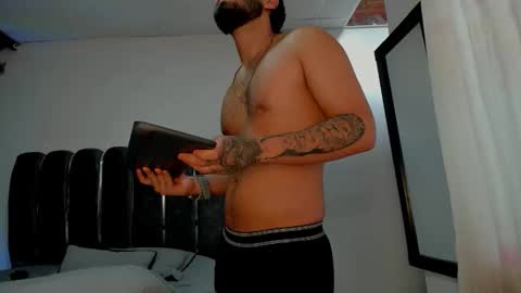 Snapshot of kingdominicx chatting on 03/22/26, 08:34 Dominic online show from 03/22/26, 08:34