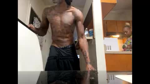 Snapshot of kingecstasyxxx chatting on 11/18/25, 04:17 KingEcstasyXXX online show from 11/18/25, 04:17